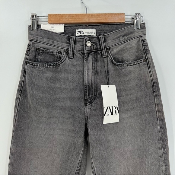 Zara The Straight Cropped Mid Rise Slim Fit Jean in Grey Size 2 - Picture 3 of 11